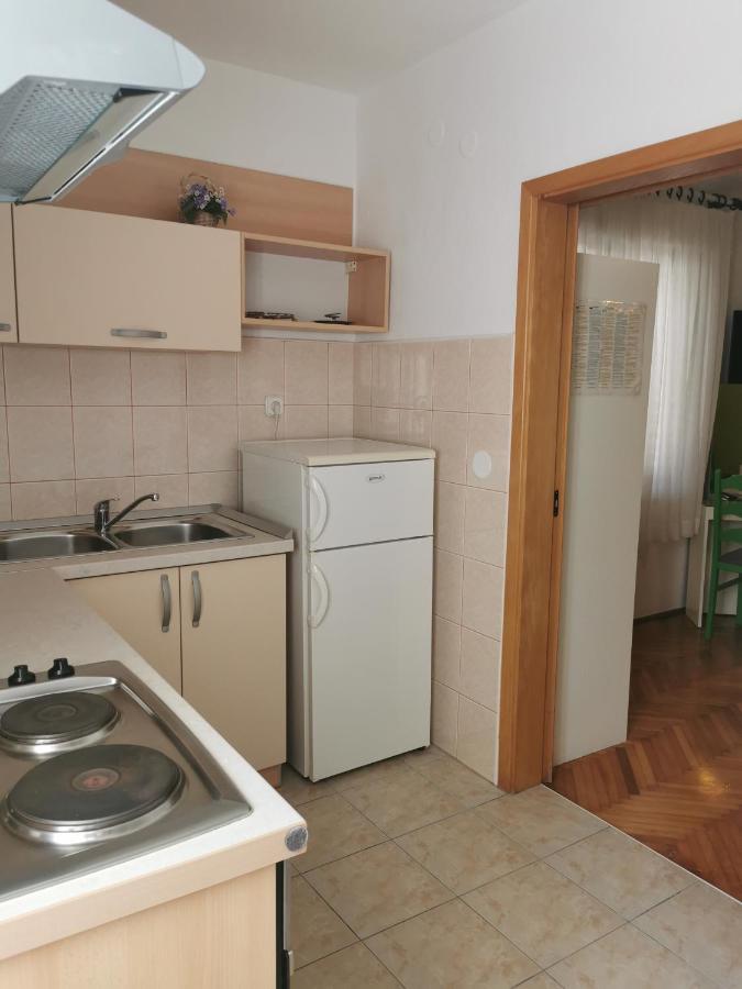 Apartman Tudor Kuzma Хвар Экстерьер фото